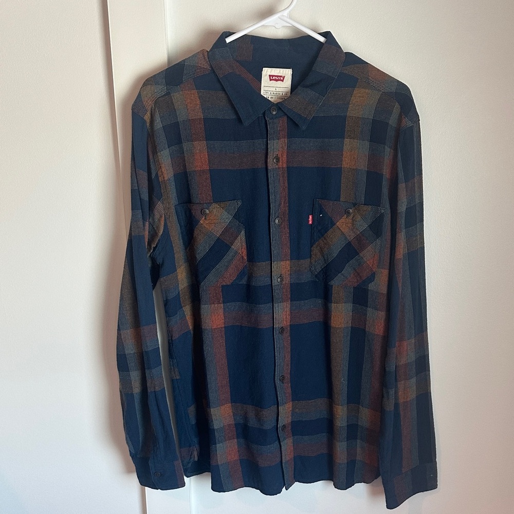 Levi's Men's Navy and Rust Plaid Shirt